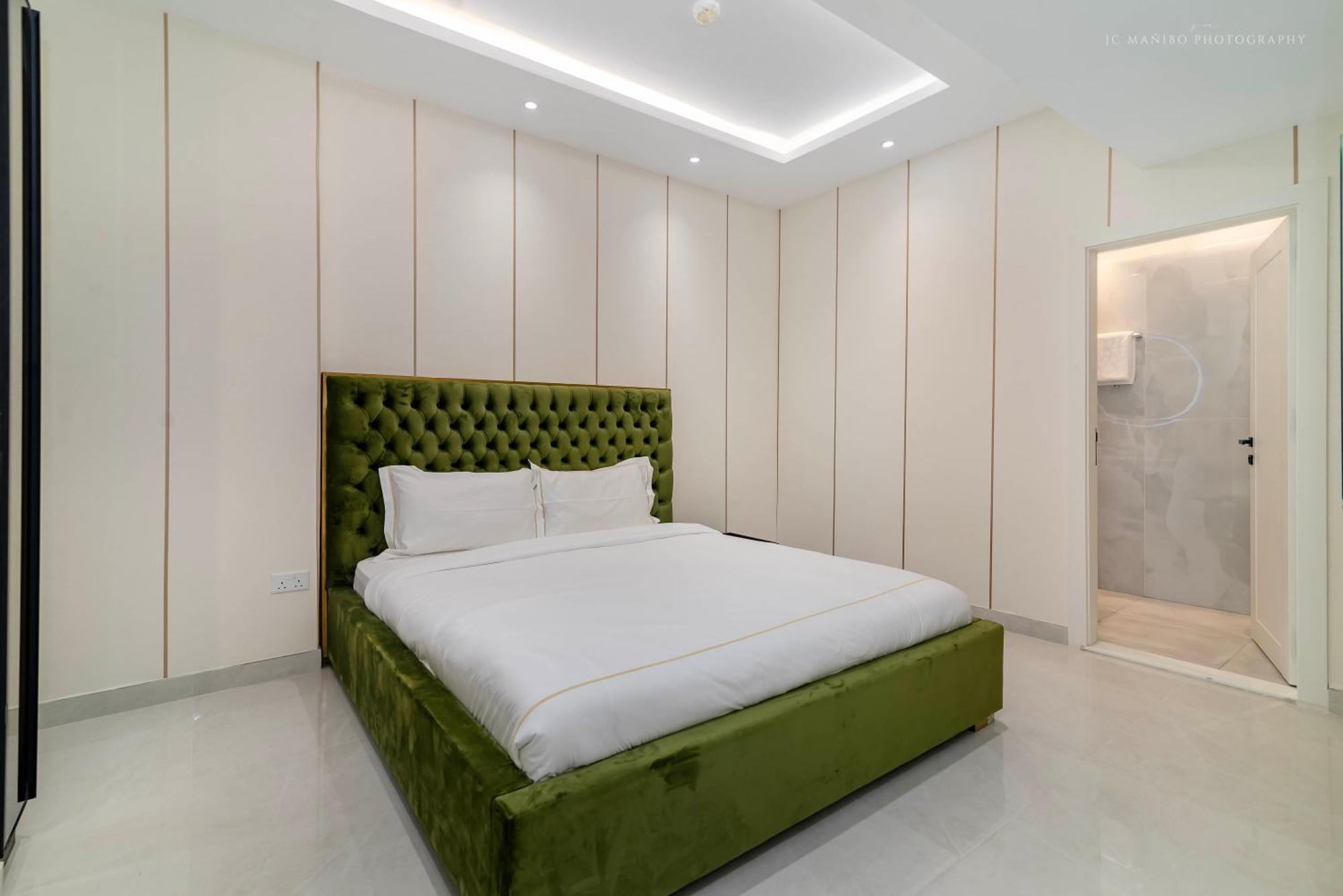 Usmans 4bdrm Jbr Sadaf Next To Ritz Carlton Walk * Dubai