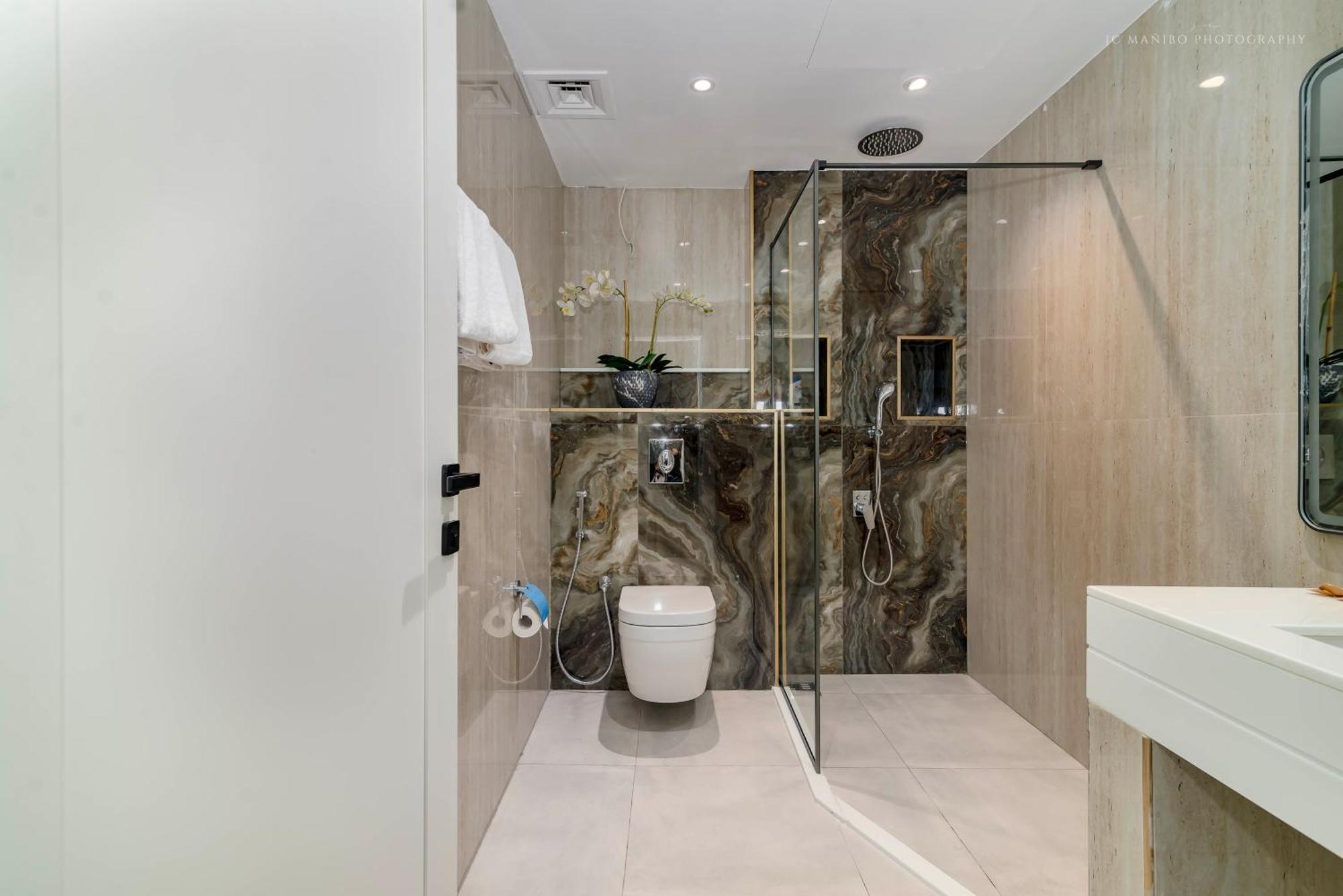 Usmans 4bdrm Jbr Sadaf Next To Ritz Carlton Walk Apartment Dubai